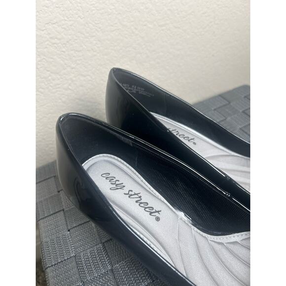 NEW Easy Street Pointe Pumps Black Heels Women's Size 6.5 Pointed Toe Classic - Picture 2 of 11
